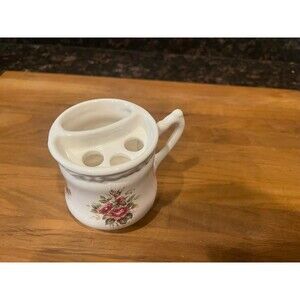 Victorian Athena Toothbrush & Razor Vanity Porcelain Mug